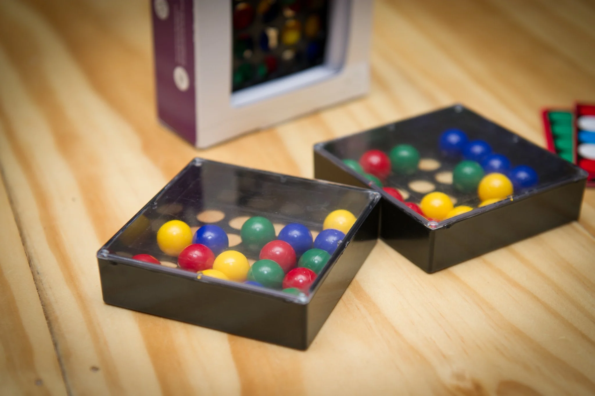 EduShape Tricky Fingers Game - Image 3